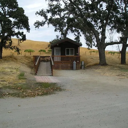San Benito Camping Resort One-Bedroom Cabin 9